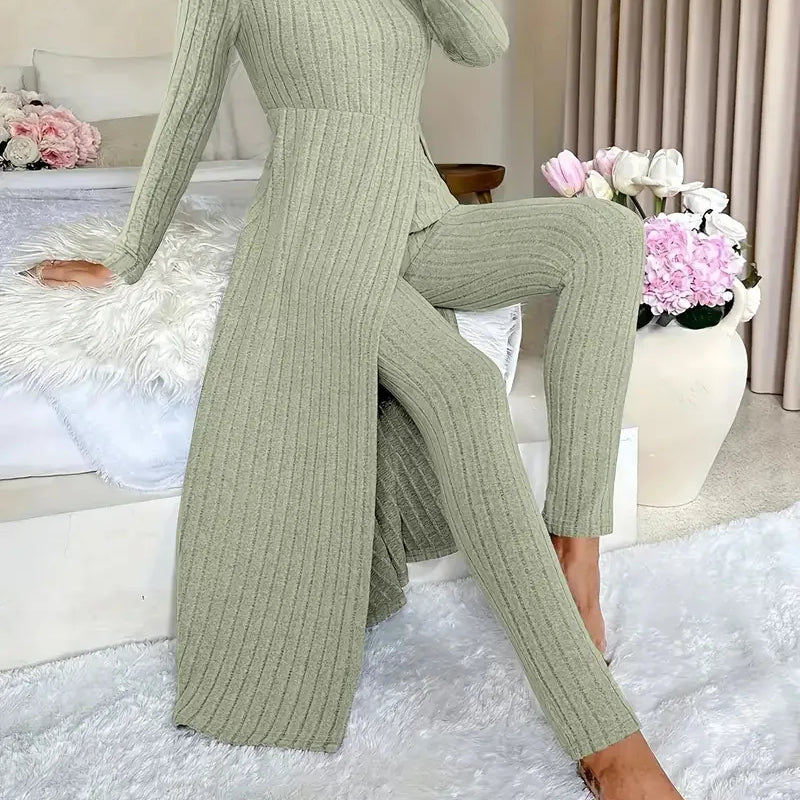 Longline Low-Cut Two-Piece Set with Slit